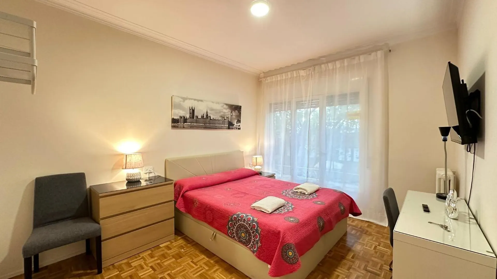 Bed and Breakfast Habitaciones En La Calle Villaro Βαρκελώνη